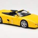 Ferrari F355 Spider Amarelo UT Models 1:18 - image 4 of 6