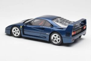 Ferrari F40 Azul GT Spirit 1:18 GT914 Resina - imagem 5 de 6
