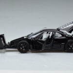 Ferrari F40 Lightweight Preto Kyosho 1:18 - image 4 of 12