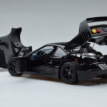 Ferrari F40 Lightweight Preto Kyosho 1:18 - image 6 of 12