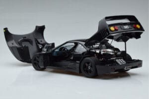 Ferrari F40 Lightweight Preto Kyosho 1:18 08412BK Metal - imagem 6 de 12