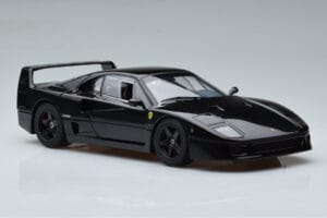 Ferrari F40 Lightweight Preto Kyosho 1:18 08412BK Metal - imagem 8 de 12