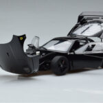 Ferrari F40 Lightweight Preto Kyosho 1:18 - image 9 of 12