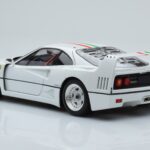 Ferrari F40 Branco Pérola Italy Kyosho 1:18 - image 7 of 8