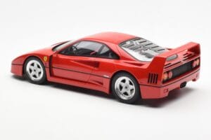 Ferrari F40 Vermelho GT Spirit 1:18 GT291 Resina - imagem 3 de 5