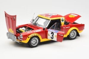 Fiat 124 Abarth #3 Barbasio / Sodano East African Safari Rally 1974 Sun Star 1:18 4952 Metal - imagem 2 de 8