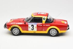 Fiat 124 Abarth #3 Barbasio / Sodano East African Safari Rally 1974 Sun Star 1:18 4952 Metal - imagem 4 de 8