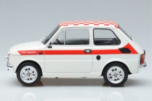 Fiat 126 Abarth Branco MCG 1:18 MCG18325 Metal - imagem 3 de 6