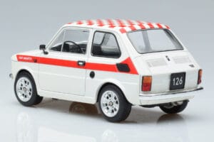 Fiat 126 Abarth Branco MCG 1:18 MCG18325 Metal - imagem 5 de 6