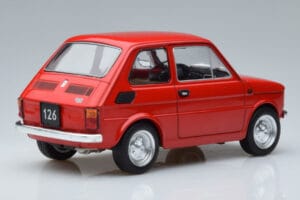 Fiat 126 Vermelho MCG 1:18 MCG18323 Metal - imagem 2 de 6