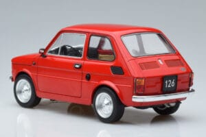 Fiat 126 Vermelho MCG 1:18 MCG18323 Metal - imagem 5 de 6