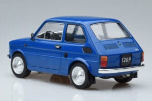 Fiat 126P Azul MCG 1:18 MCG18324 Metal - imagem 5 de 6