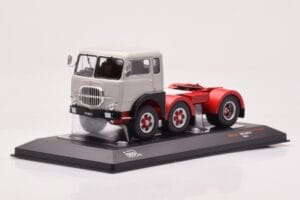 Fiat 690 T1 Branco IXO 1:43 TR176 Metal - imagem 3 de 4