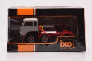 Fiat 690 T1 Branco IXO 1:43 TR176 Metal - imagem 4 de 4