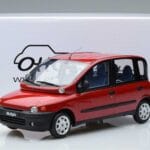 Fiat Multipla Otto 1:18 OT420 Resina - image 6 of 6