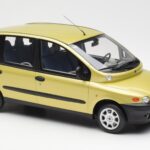 Fiat Multipla Amarelo Otto 1:18 OT1047 - image 4 of 6