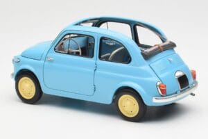 Fiat Nuova 500 Celeste Azul Kyosho 1:18 08966LB Metal - imagem 7 de 8