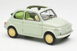 Fiat Nuova 500 Clear Verde Kyosho 1:18 08966LG Metal - imagem 6 de 8