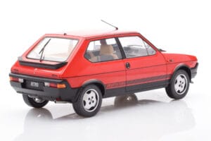 Fiat Ritmo TC 125 Abarth Vermelho MCG 1:18 MCG18416 Metal - imagem 2 de 6