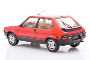 Fiat Ritmo TC 125 Abarth Vermelho MCG 1:18 MCG18416 Metal - imagem 5 de 6