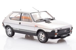 Fiat Ritmo TC 125 Abarth Prata MCG 1:18 MCG18417 Metal - imagem 4 de 6