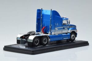 Ford Aeromax Azul IXO 1:43 TR127 Metal - imagem 2 de 6