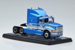 Ford Aeromax Azul IXO 1:43 TR127 Metal - imagem 4 de 6