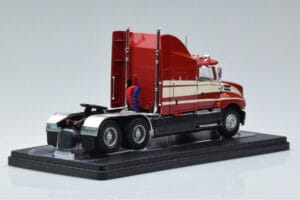 Ford Aeromax Vermelho IXO 1:43 TR108 Metal - imagem 2 de 6