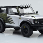 Ford Bronco RTR Iconic Prata GT Spirit 1:18 - image 4 of 6