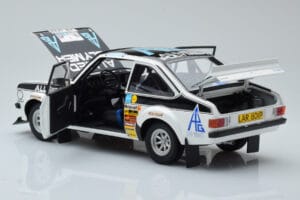 Ford Escort RS 1800 Allied Polymer #1 T. Makinen / H. Liddon Winner RAC Rally 1975 Minichamps 1:18 100758401 Metal - imagem 5 de 8