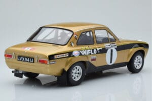 Ford Escort Mk1 RS1600 Night Version #1 R. Clark / J. Porter Rally Wales 1972 IXO 1:18 18RMC100 Metal - imagem 2 de 6