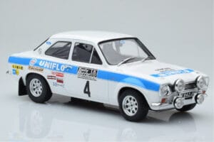 Ford Escort Mk1 RS1600 Night Version #4 R. Clark / T. Mason RAC Rally 1972 IXO 1:18 18RMC101 Metal - imagem 4 de 6