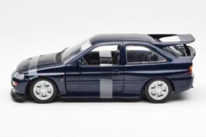 Ford Escort RS Cosworth Azul Metallic UT Models 1:18 180082101-R1 Metal - imagem 3 de 6
