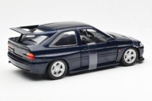 Ford Escort RS Cosworth Azul Metallic UT Models 1:18 180082101-R1 Metal - imagem 5 de 6