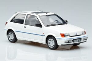 Ford Fiesta Mk3 XR2i Otto 1:18 OT967 Resina - imagem 4 de 6