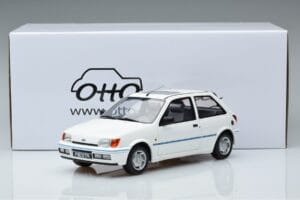 Ford Fiesta Mk3 XR2i Otto 1:18 OT967 Resina - imagem 6 de 6