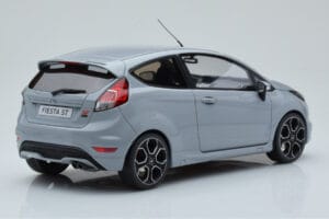 Ford Fiesta ST2000 Cinzento Otto 1:18 OT985 Resina - imagem 2 de 6