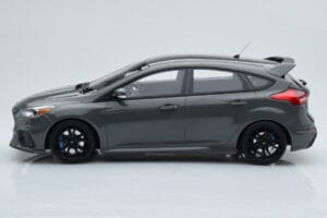 Ford Focus RS Mk3 Stealth Cinzento Otto 1:18 OT779 Resina - imagem 3 de 6