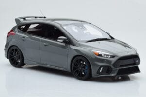 Ford Focus RS Mk3 Stealth Cinzento Otto 1:18 OT779 Resina - imagem 4 de 6
