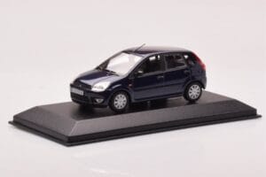 Ford Fusion Azul Minichamps 1:43 403082205 Metal - imagem 2 de 4
