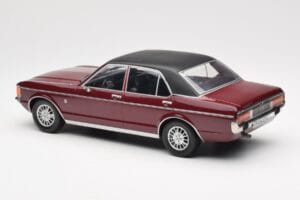 Ford Granada Mk1 Vermelho Escuro Metalizado Preto Mate MCG 1:18 MCG18393 Metal - imagem 5 de 6