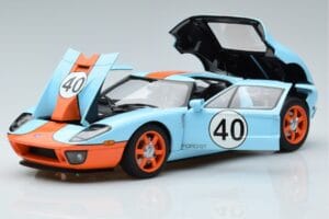 Ford GT Gulf Livery AUTOart 1:18 80513 Metal - imagem 2 de 8
