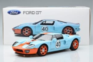 Ford GT Gulf Livery AUTOart 1:18 80513 Metal - imagem 8 de 8