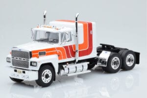 Ford LTL 9000 Branco Vermelho Laranja IXO 1:43 TR094