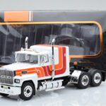 Ford LTL 9000 Branco Vermelho Laranja IXO 1:43 - image 5 of 5