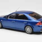 Ford Mondeo ST220 Performance Azul Otto 1:18 OT448 - image 5 of 6