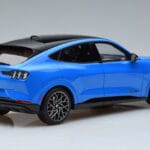 Ford Mustang Mach-E GT Performance Azul Otto 1:18 OT414 Resina - image 2 of 6