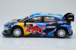 Ford Puma Rally1 WRC #8 O. Tanak / M. Jarveoja Winner Rally Sweden 2023 IXO 1:18 18RMC154A Metal - imagem 3 de 6