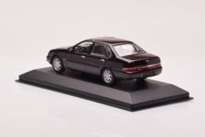 Ford Scorpio Preto Minichamps 1:43 430084001 Metal - imagem 3 de 4