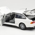 Ford Sierra RS RHD Branco Minichamps 1:18 - image 5 of 8